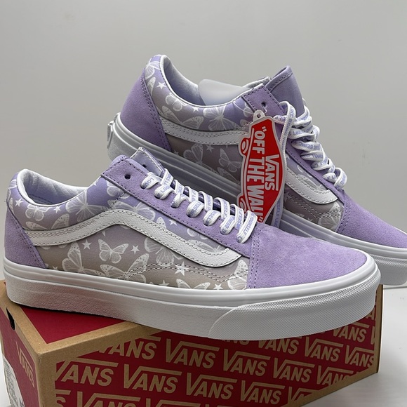 Vans WMNS Old Skool
Team Wellness Multi
VN0005UA448
SNEAKERS - Picture 6 of 16